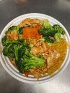 Best Chicken w. Broccoli in Coraopolis, PA