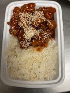 Best Sesame Chicken in Coraopolis, PA