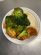 Best Shrimp w. Broccoli in Coraopolis, PA